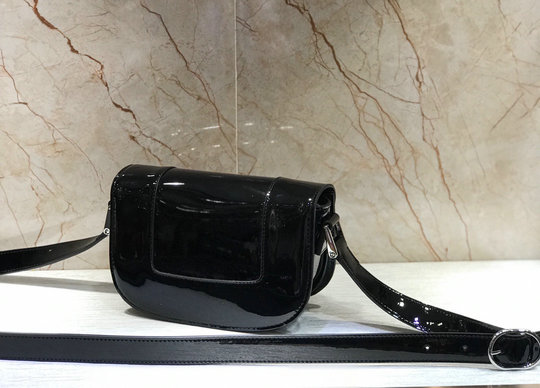 2020 Valentino Small Supervee Shoulder Bag in Black Patent Leather ...