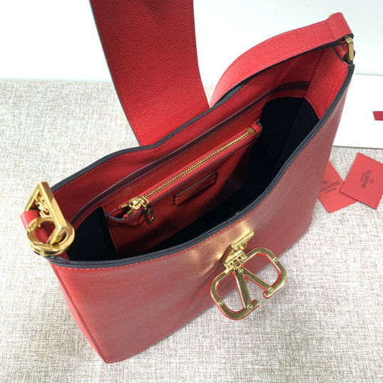 2020 Valentino VSLING Hobo Bag in Red Grainy Calfskin Leather [0016L04 ...